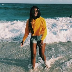 Yellow H&M Cropped Sweatshirt